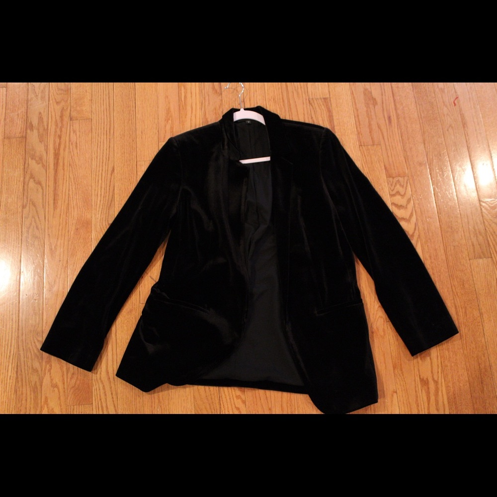 Express Velvet Woman’s Blazer